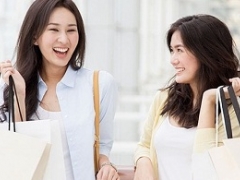 Nhóm khách hàng nào đang vay tiêu dùng nhiều nhất ? Nhóm khách hàng nào đang vay tiêu dùng nhiều nhất ?